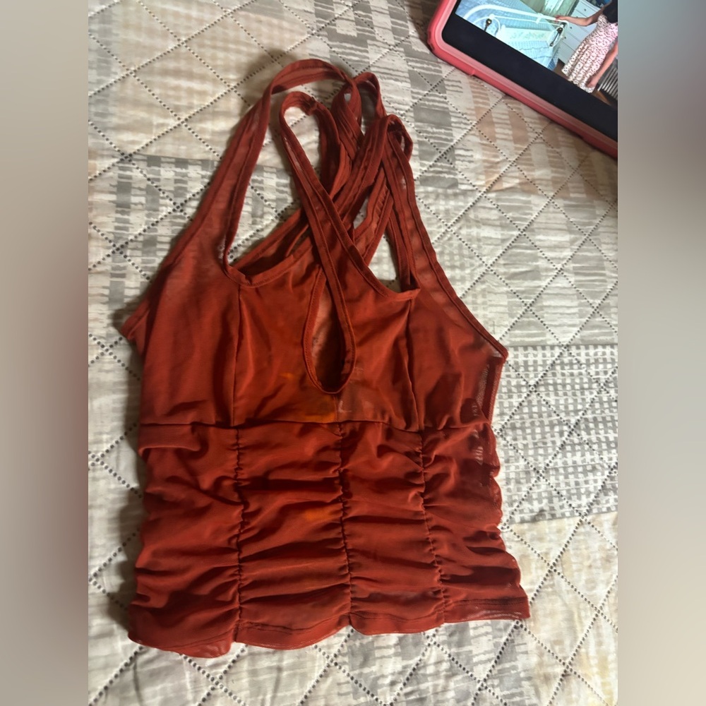 Rust Sleeveless Ruched Women's Top - Picture 2 of 3